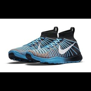 Nike Free Flyknit Trainers